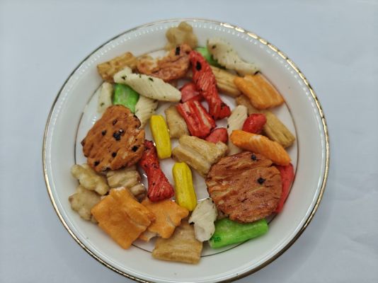오리지널 맞춤형 맛 혼합 쌀 과자 버라이어티 팩 대량 포장 (기름 성분 포함)