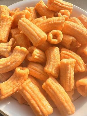 쌀 크래커 달콤하고 매운 맛의 맛있는 간식 혼합품 한국 쌀 케이크 스트립은 민족 간식 식품 범주에 개발되었습니다.