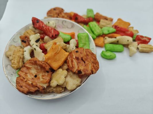 오리지널 맞춤형 맛 혼합 쌀 과자 버라이어티 팩 대량 포장 (기름 성분 포함)