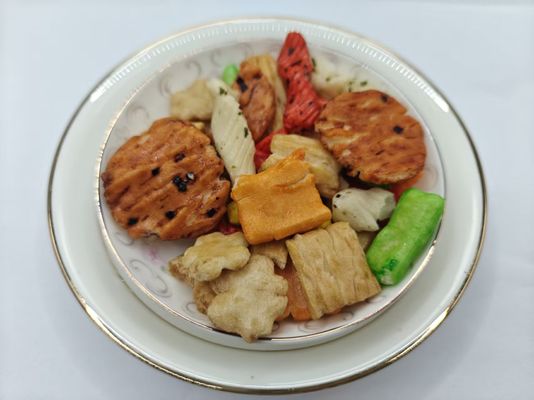 오리지널 맞춤형 맛 혼합 쌀 과자 버라이어티 팩 대량 포장 (기름 성분 포함)