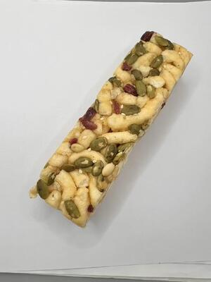 영양가 있는 구운 크리시피 크리시피 곡물 뭉치 사키마 건강한 간식 혼합물