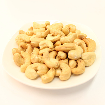 HACCP/HALAL/BRC 증명서를 가진 식용 색소에 의하여 소금에 절이는 불에 구워진 캐슈 견과 식사 없음