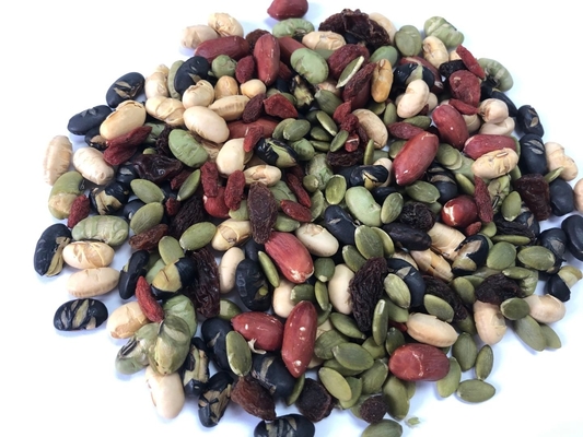 마르는 베간 가득 찬 자연적 혼합된 Roasted Beans와 핵심은 건강하여서 열매를 맺습니다